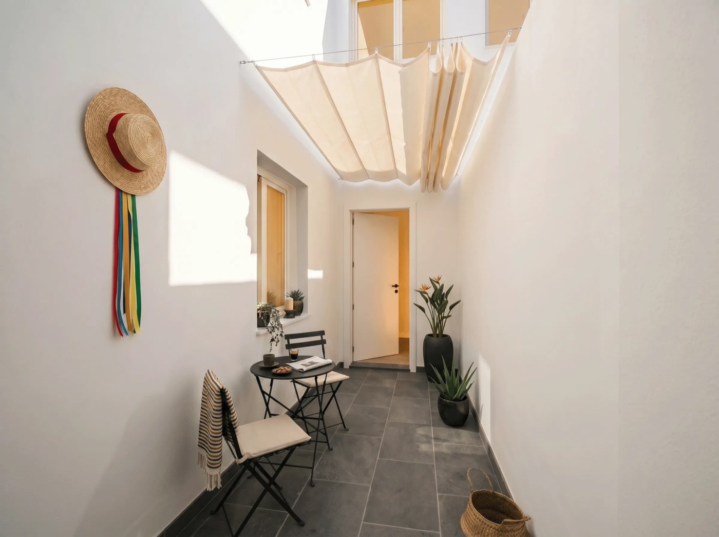 Patio interior privado en planta baja